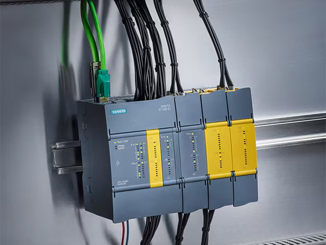 simatc-s7-1200-g2-product-promo-640x480 simatc-s7-1200-g2-product-promo-640x480